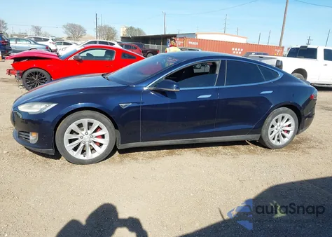 2015 Tesla Model S 70D/85D/P85D z USA, uszkodzony, nr VIN 5YJSA1H27FFP78307